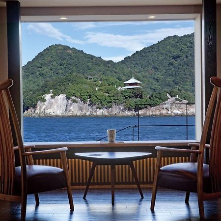 มิงิวะเท โอจิ โคจิ Hotel Tomo ภายนอก รูปภาพ