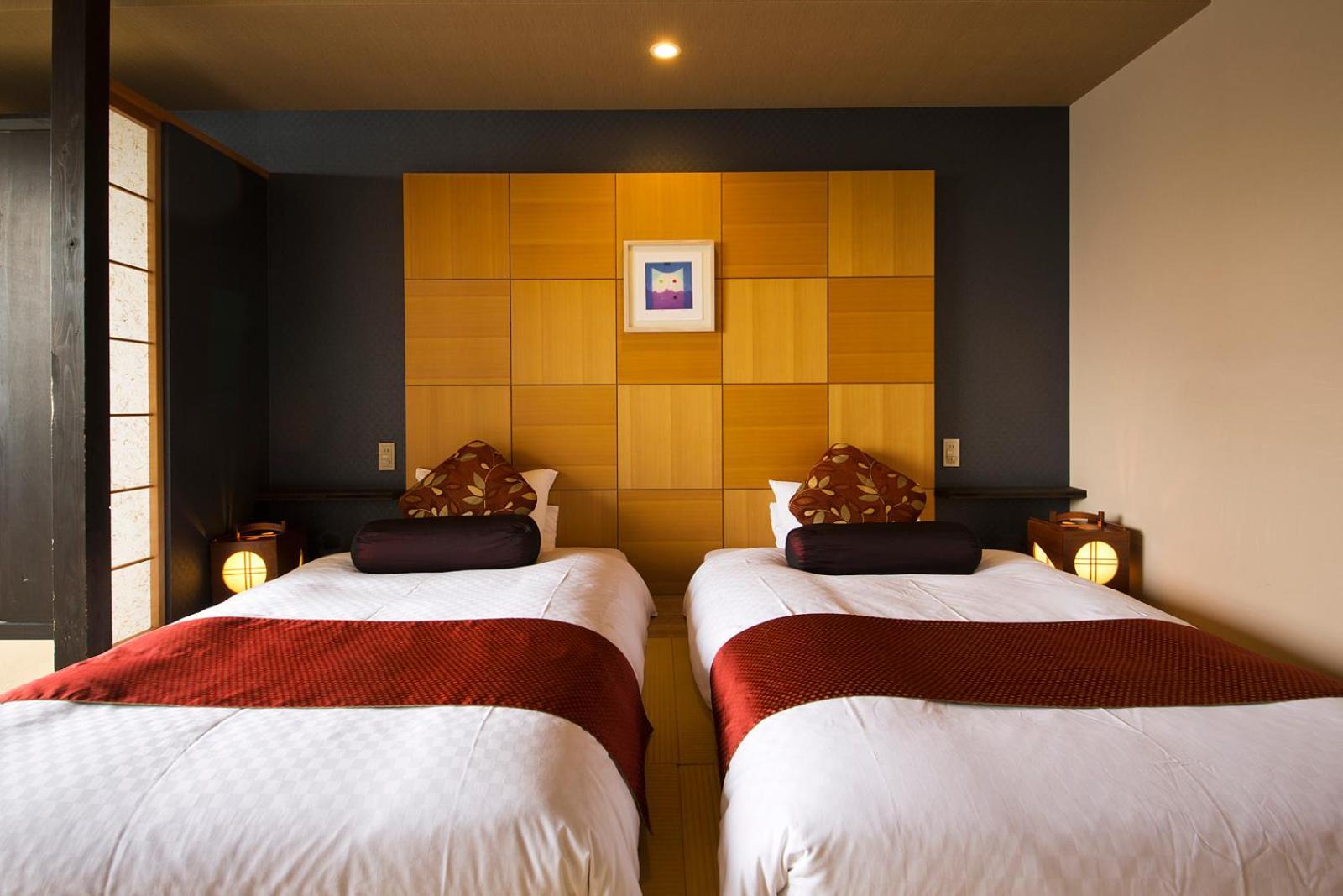 มิงิวะเท โอจิ โคจิ Hotel Tomo ภายนอก รูปภาพ